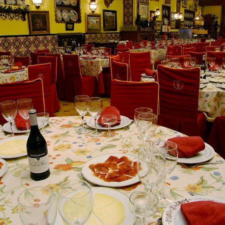 Hotel Reina Victoria Hellín 외부 사진