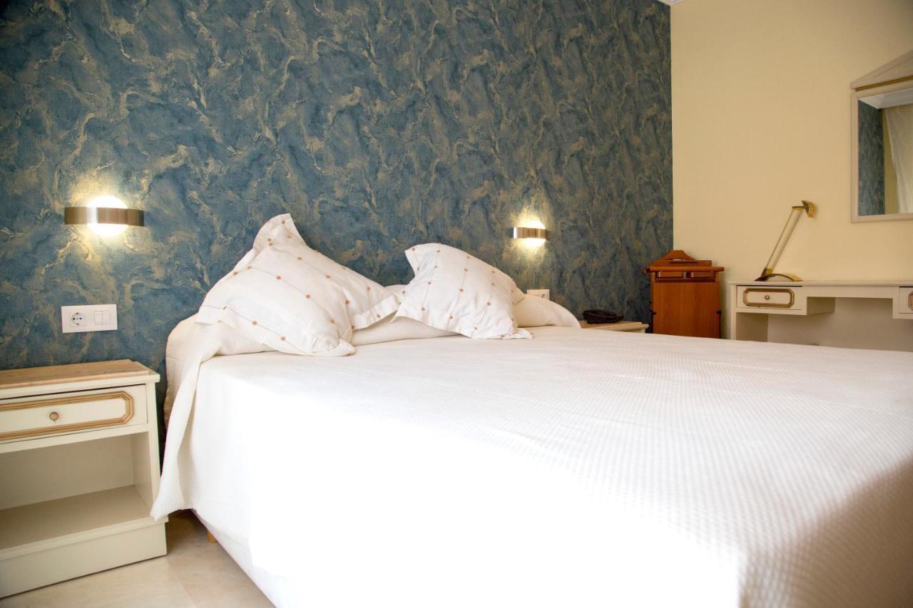 Hotel Reina Victoria Hellín 외부 사진